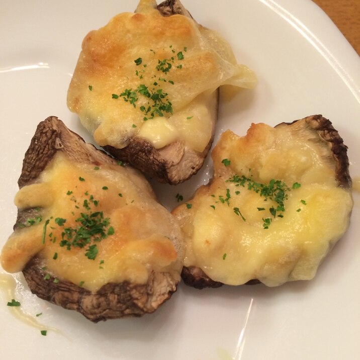 お弁当のおかずに 椎茸のチーマヨ焼き レシピ 作り方 By Hiro1016 楽天レシピ